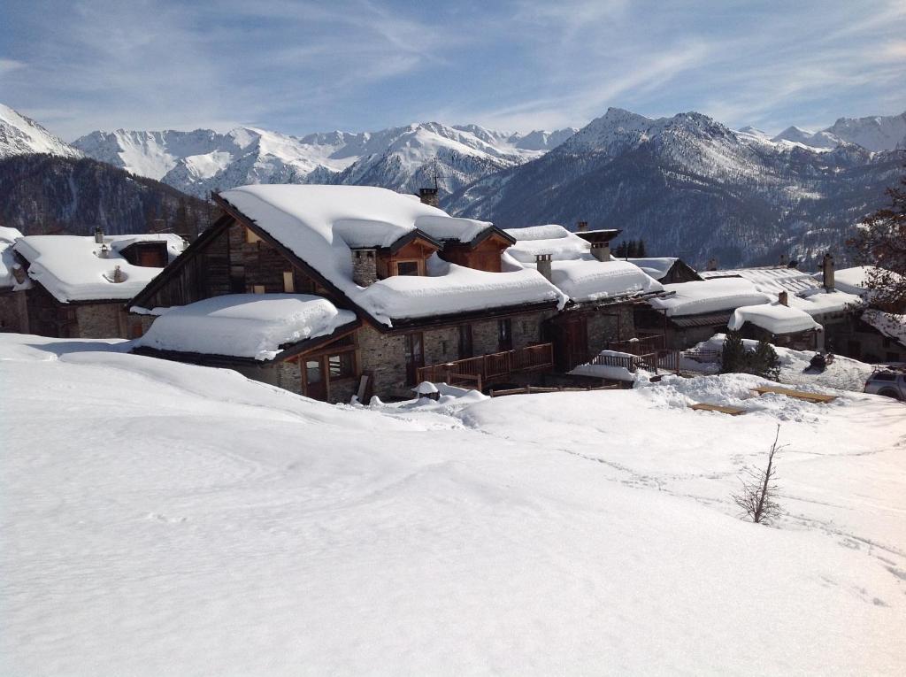Agriturismo Il Fiocco Cesana Torinese Bagian luar foto