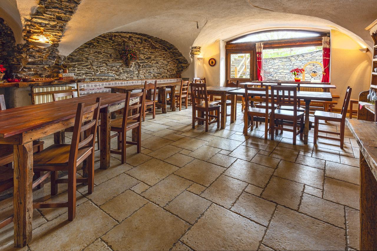 Agriturismo Il Fiocco Cesana Torinese Bagian luar foto