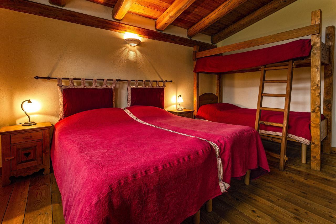 Agriturismo Il Fiocco Cesana Torinese Bagian luar foto